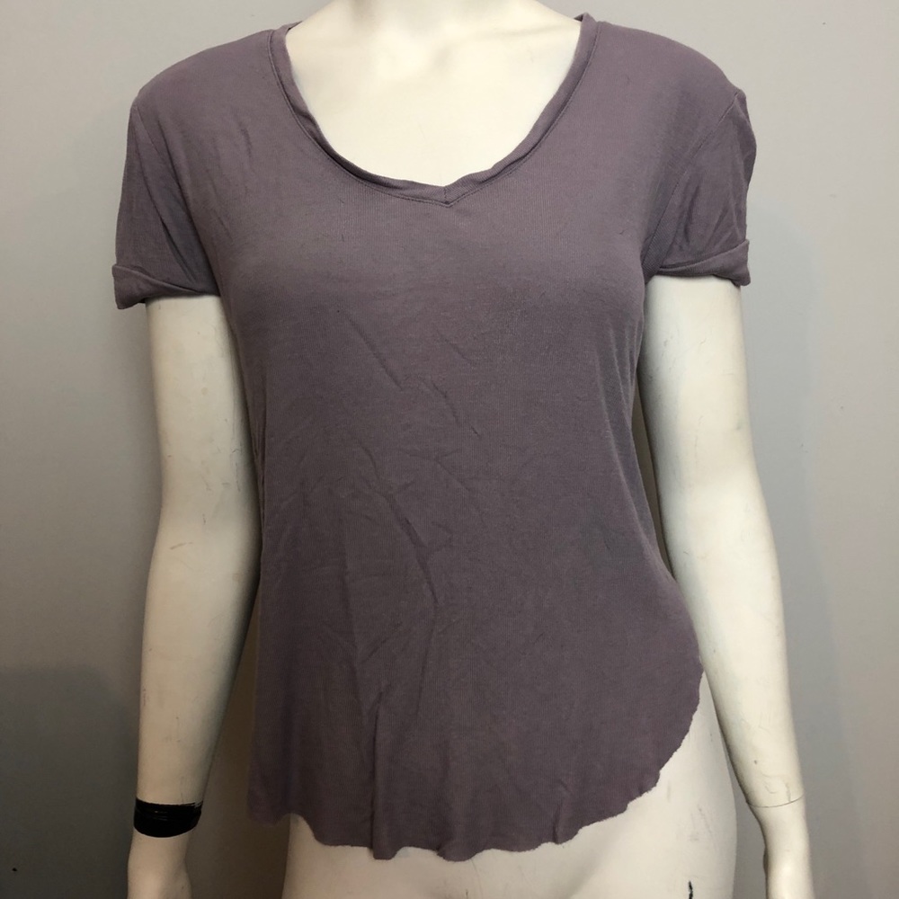 Me to We | Cotton V-Neck Tee Size S